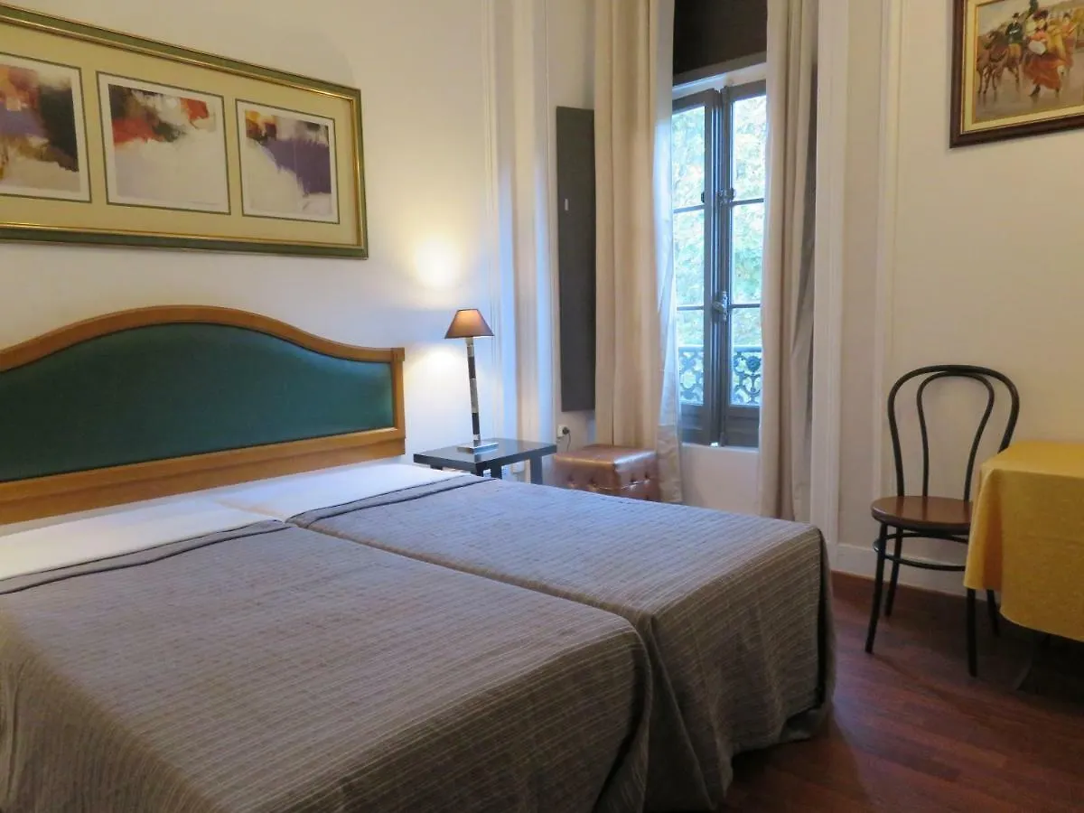 *** Guest house A Ponte Avenida Hotel Lisbon Portugal